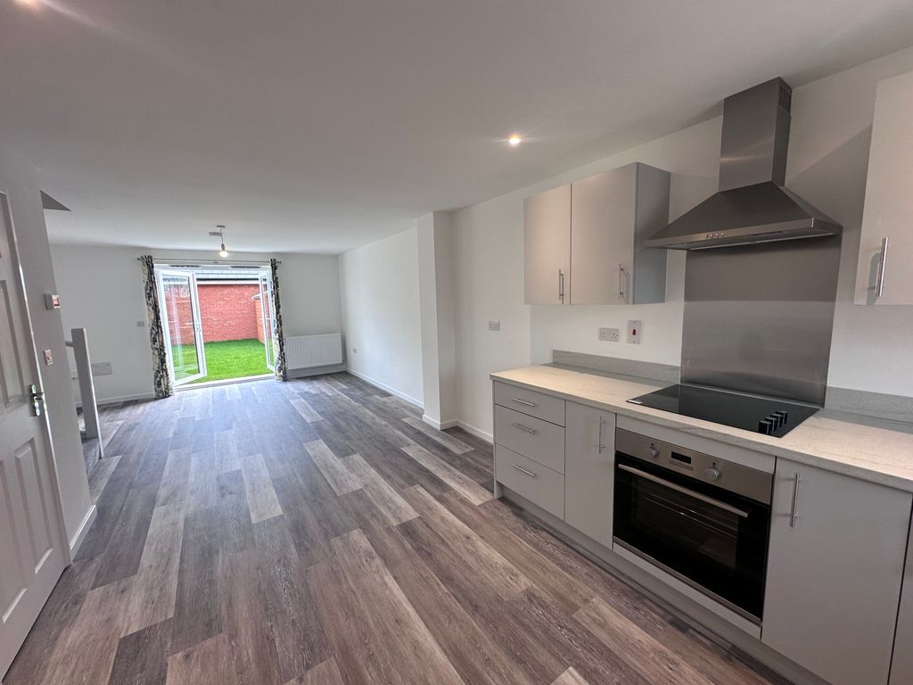 Property photo 2 of 8 View