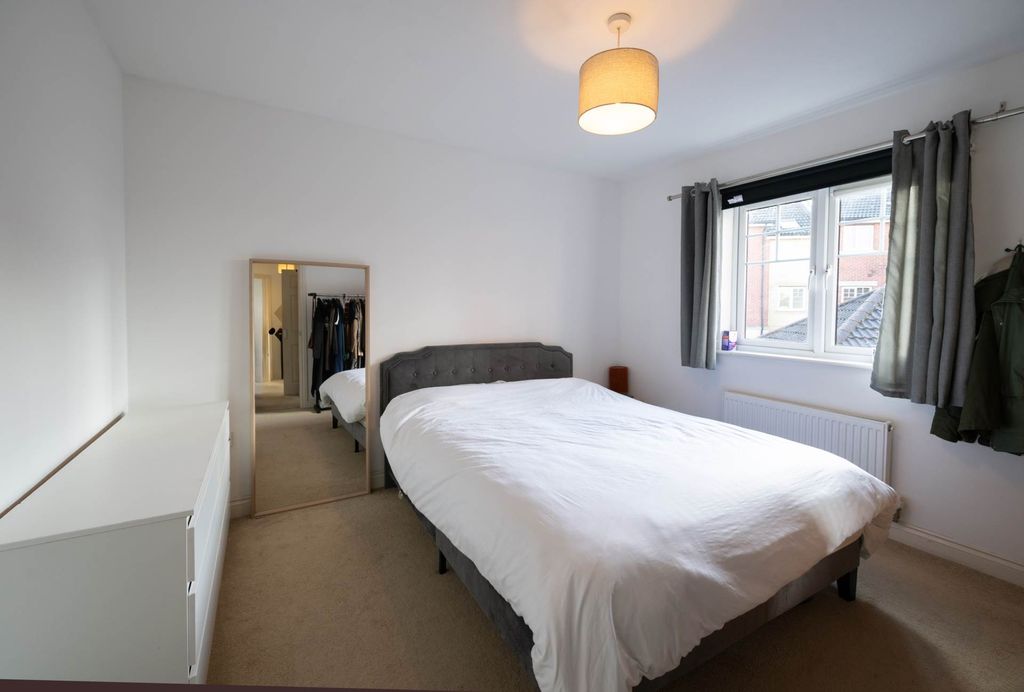 Additional image 6 of 2 bed flat for saleRiverside Close, Bridgwater TA6