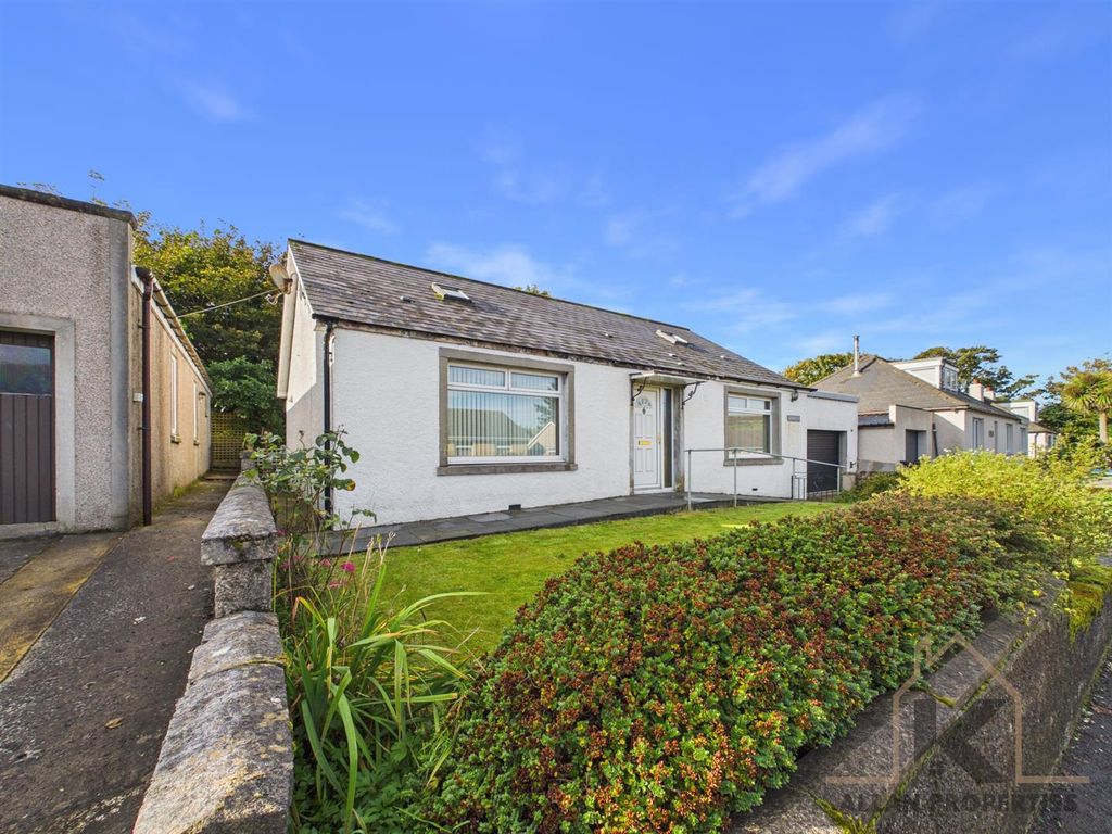Property photo 1 of 39