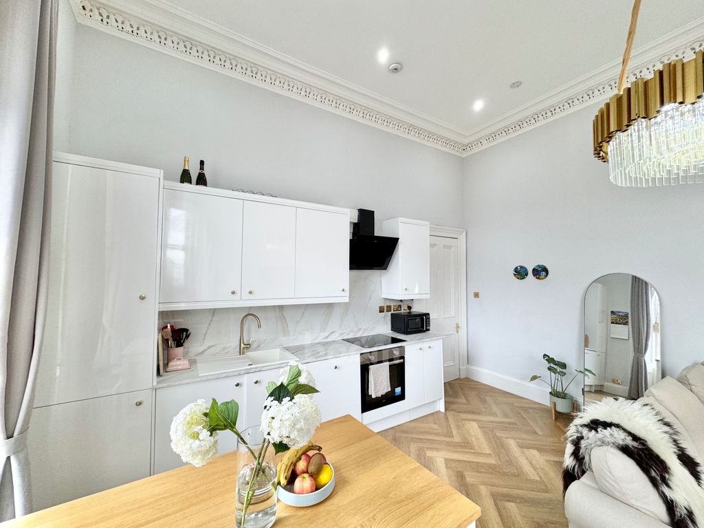 Property photo 3 of 35 Img_6668