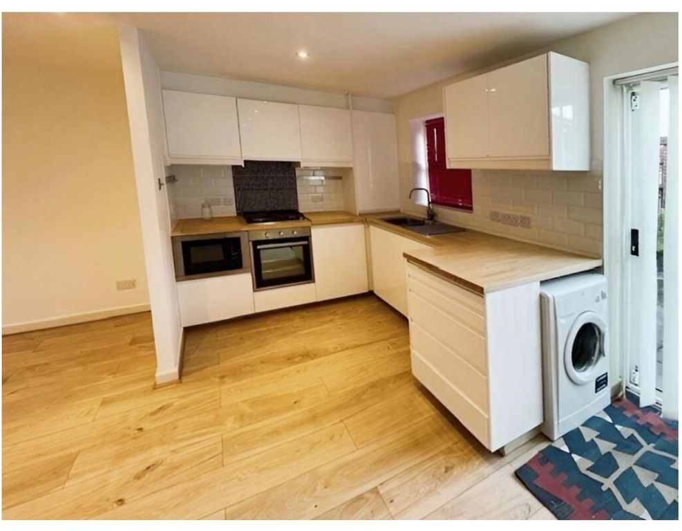 Property photo 2 of 15 Photo 1