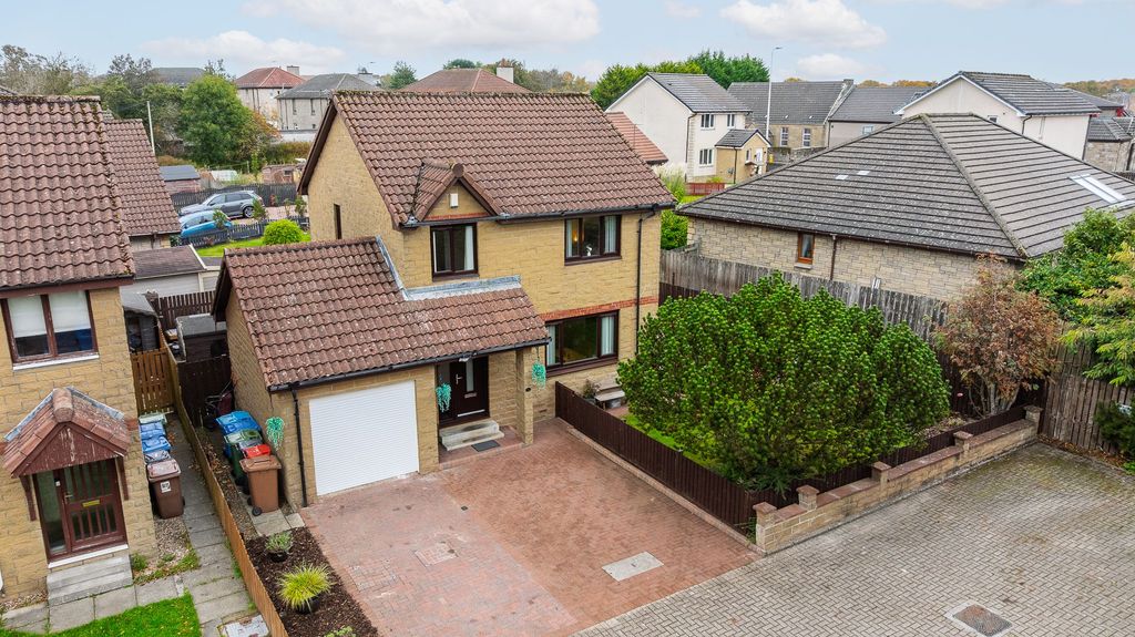 Property photo 1 of 37 Front Aerial View