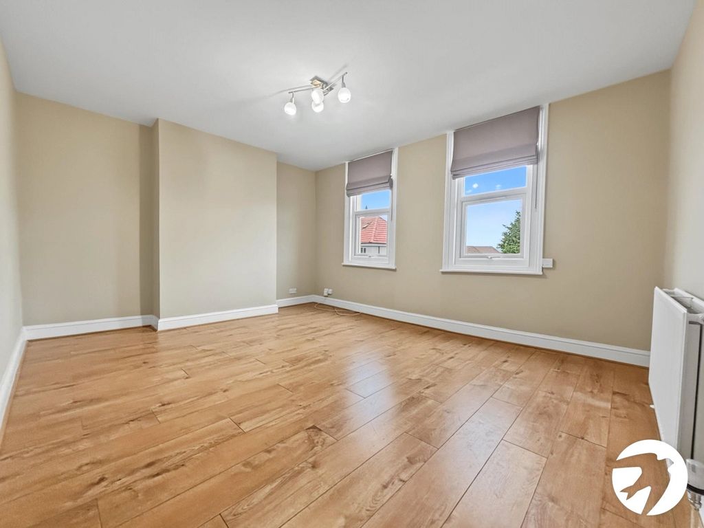 Property photo 1 of 10 Picture No. 01