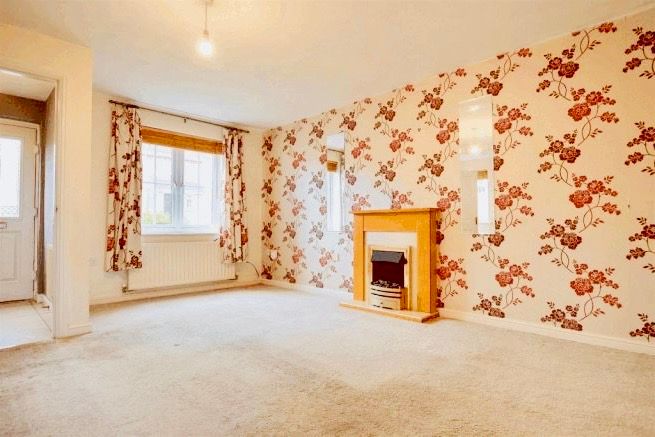 Property photo 2 of 11 Image