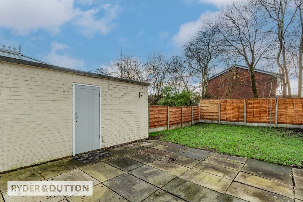 Property photo 2 of 22 Picture No. 18