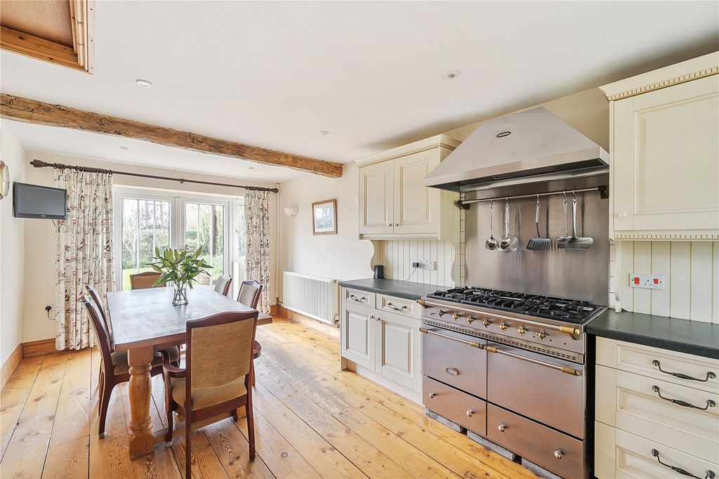 Property photo 2 of 24 Picture No. 06