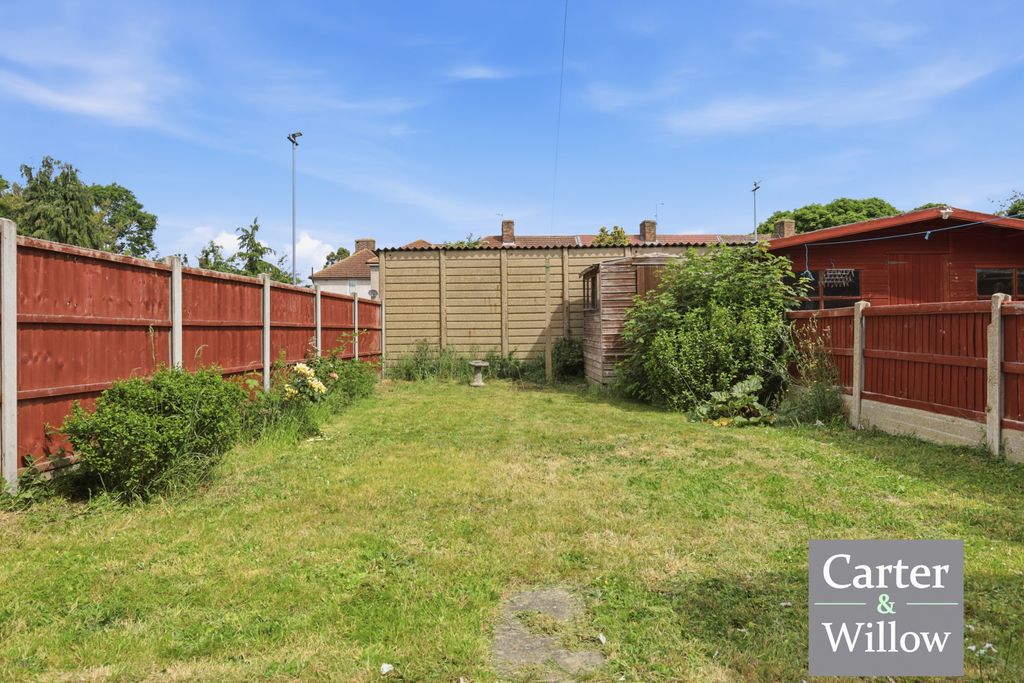 Property photo 3 of 16