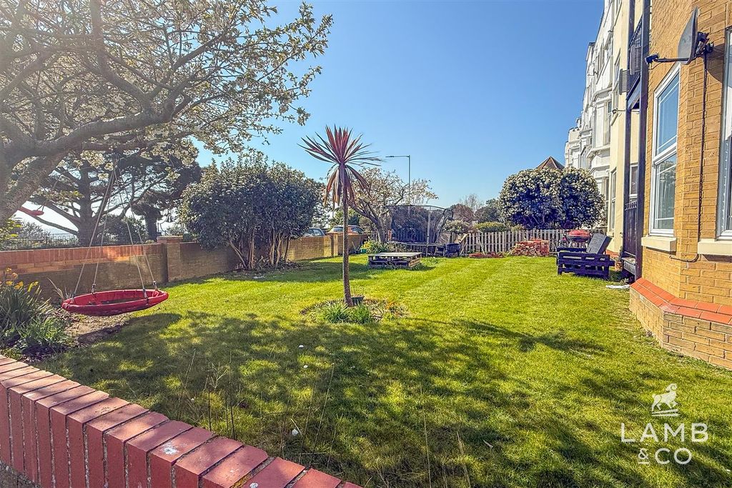 Property photo 3 of 11 Img_6183.Jpg