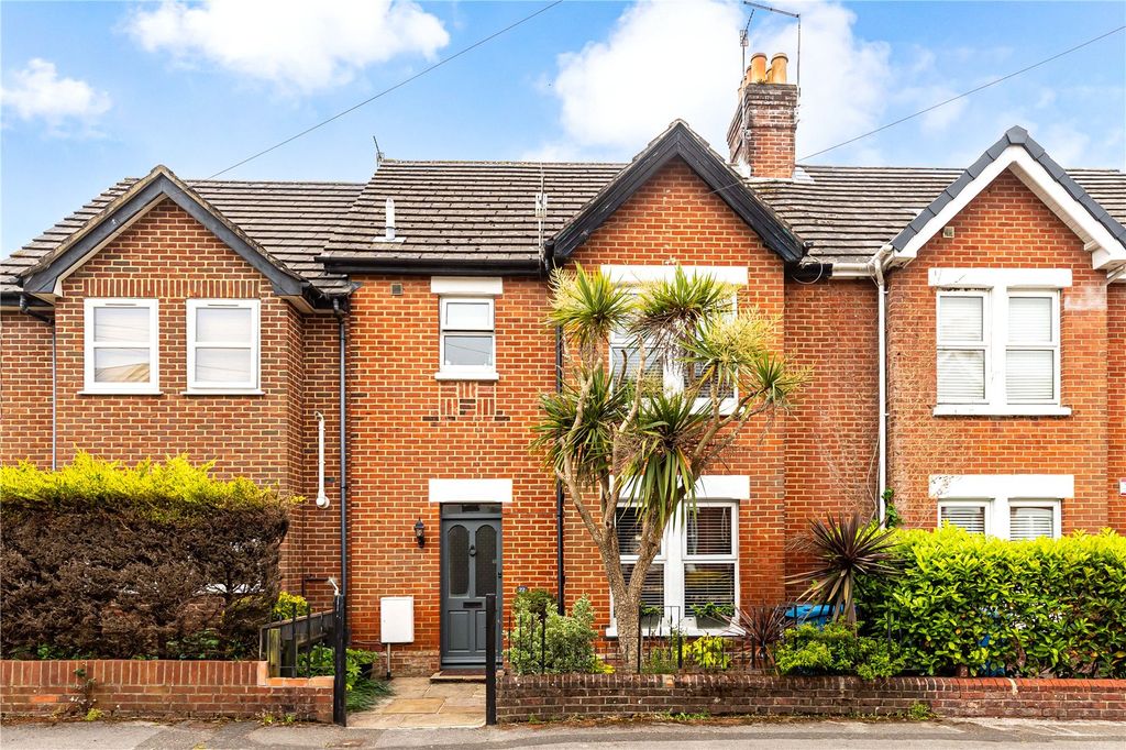 Property photo 1 of 20 Mentone Road