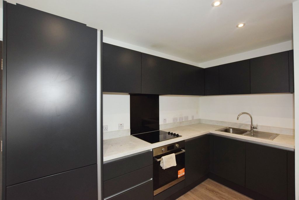 Property photo 3 of 13 Picture No. 12