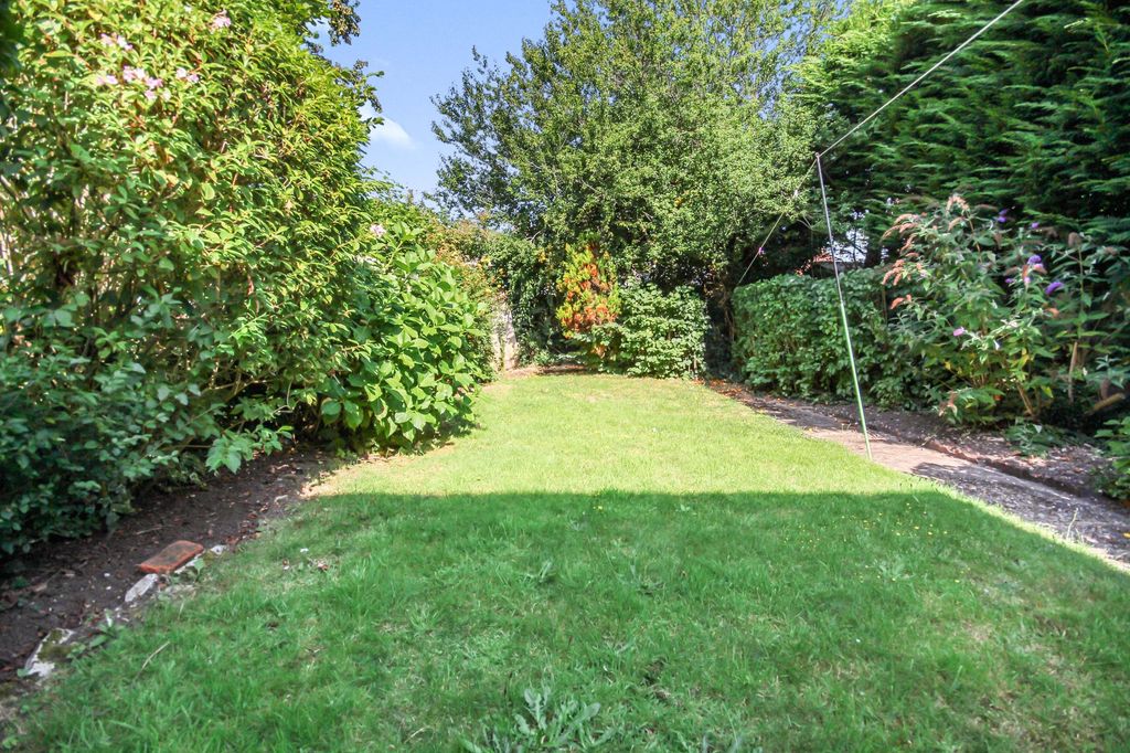 Property photo 3 of 16 Photo 17