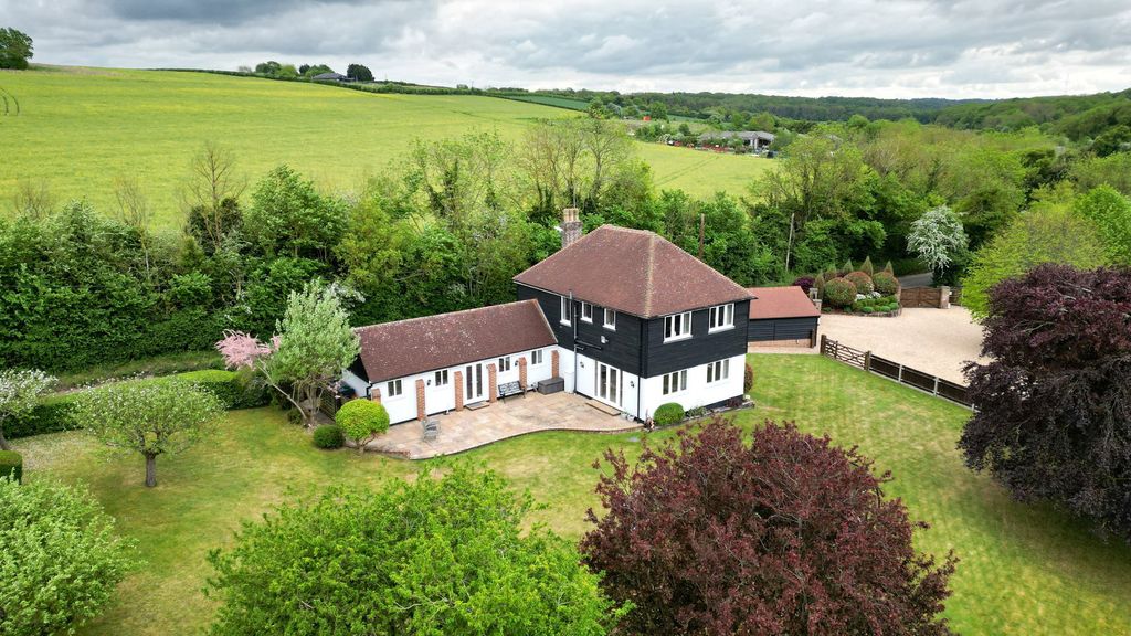 Property photo 1 of 33