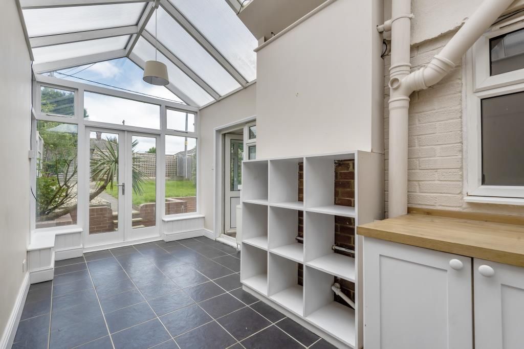 Property photo 3 of 11 Conservatory
