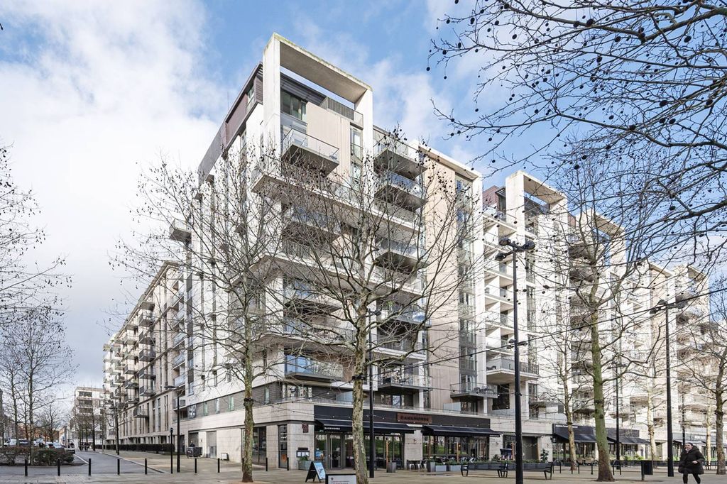 Property photo 2 of 9