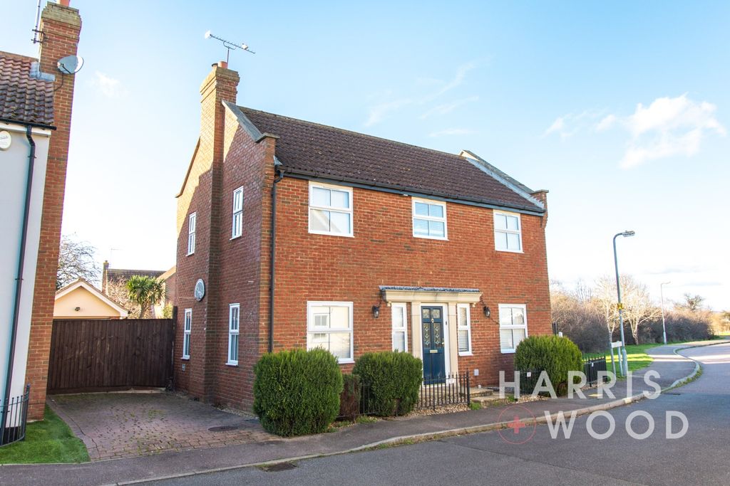 Property photo 1 of 17 4561910