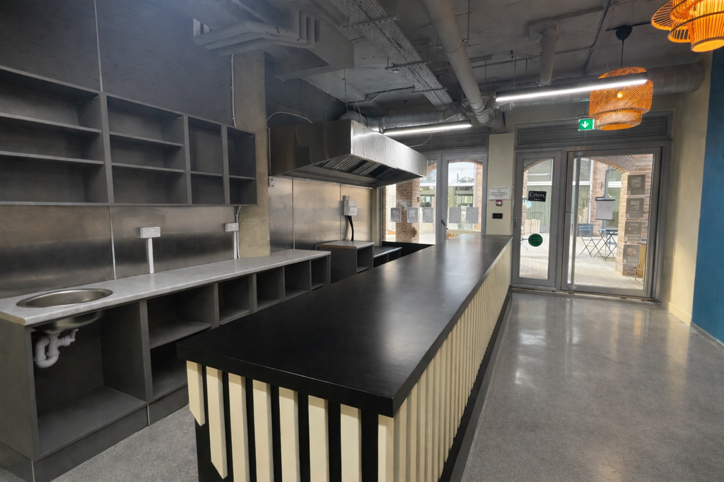 Property photo 3 of 5 Kitchen