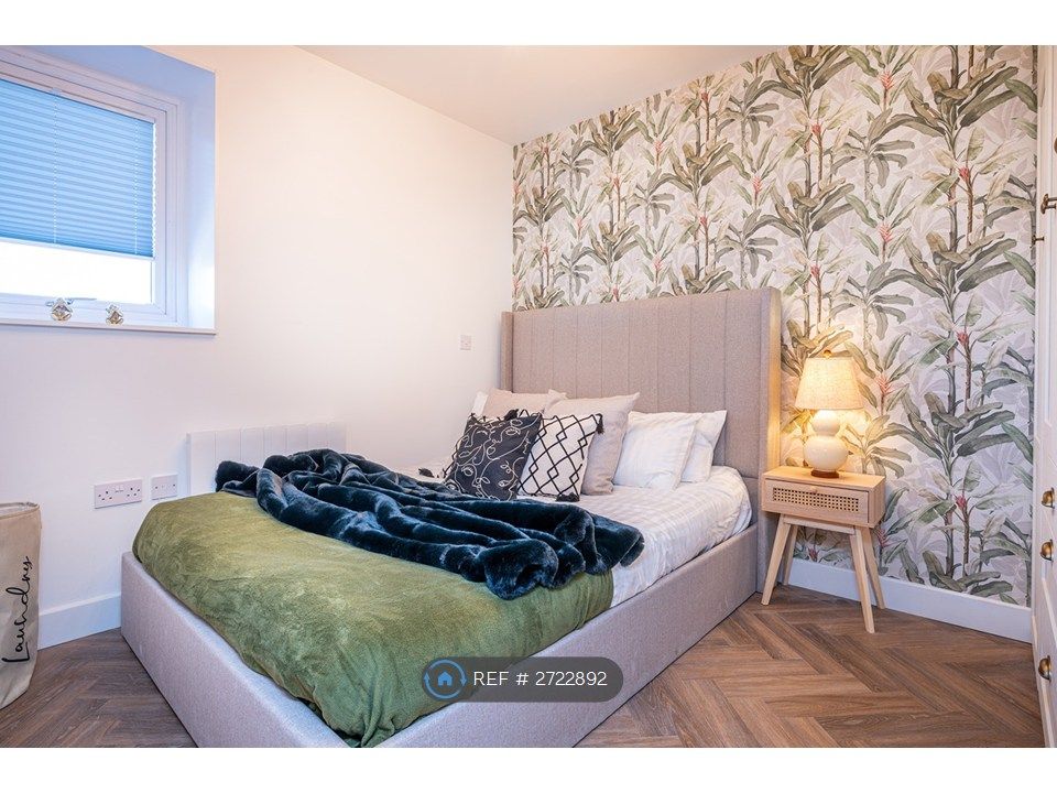 Property photo 2 of 6 Separate Bedroom