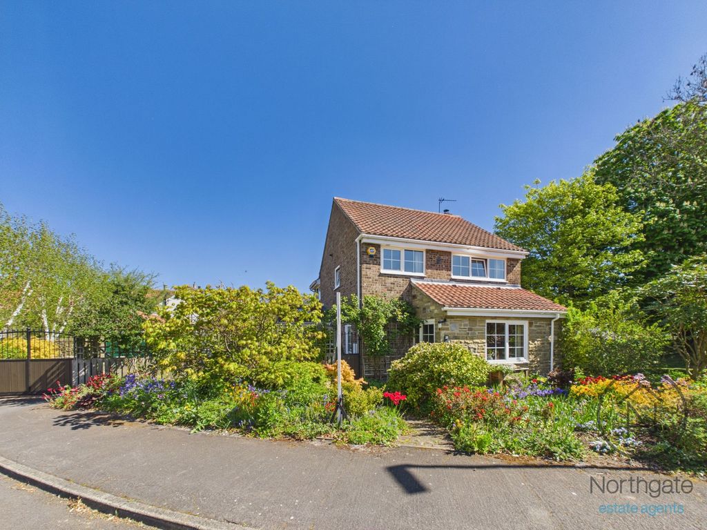 Property photo 1 of 24