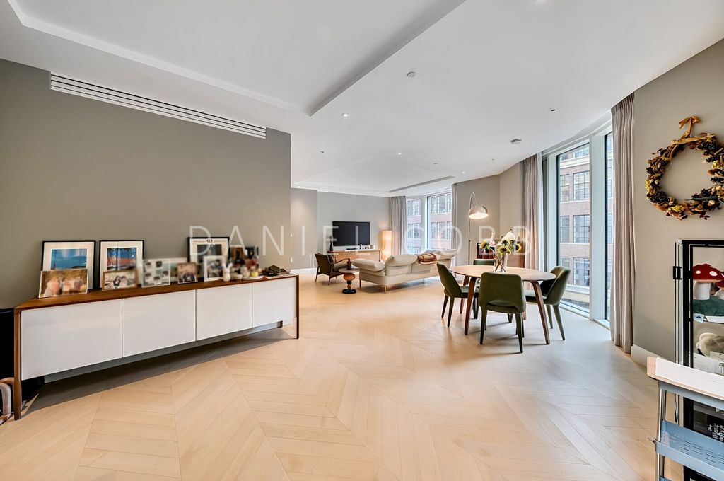 Property photo 3 of 29