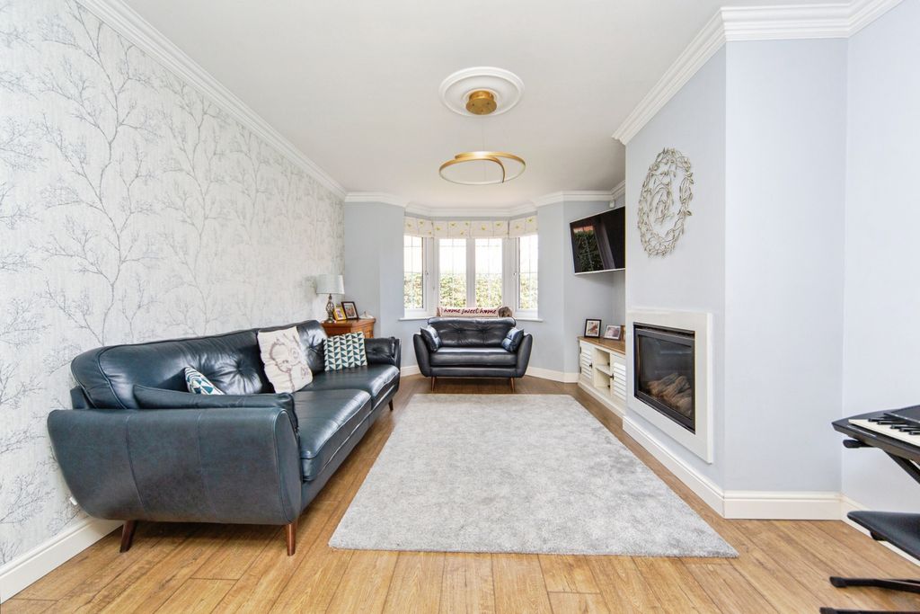 Additional image 6 of 3 bed semi-detached house for saleAusten Drive, Winwick, Warrington WA2