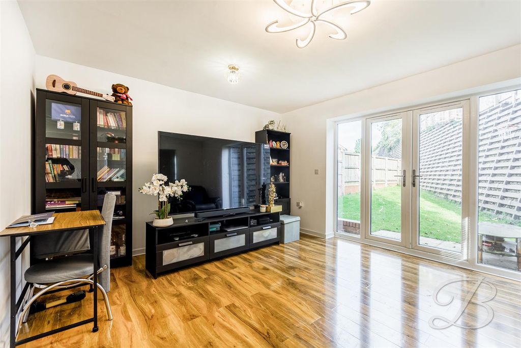 Property photo 3 of 24 Ccltd-23.Jpg