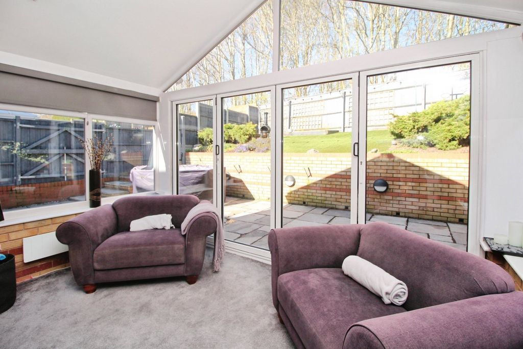 Property photo 3 of 30