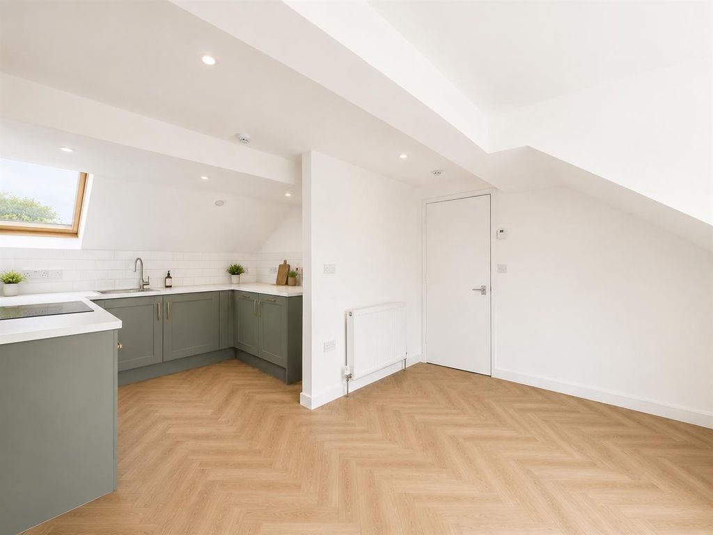 Property photo 1 of 4 F2Aad64E-491E-4Dbe-947d-9c3365A29612.Png