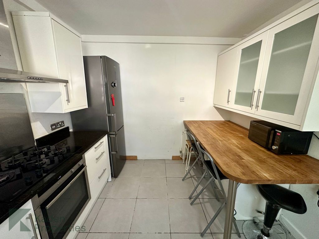 Property photo 3 of 30