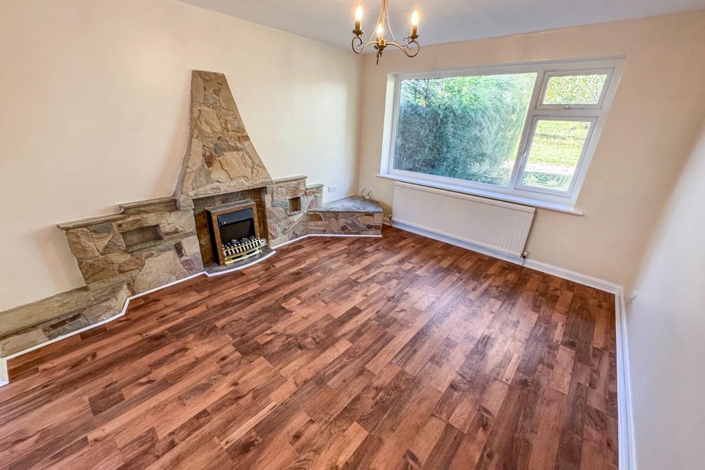 Property photo 2 of 19 2.Jpg