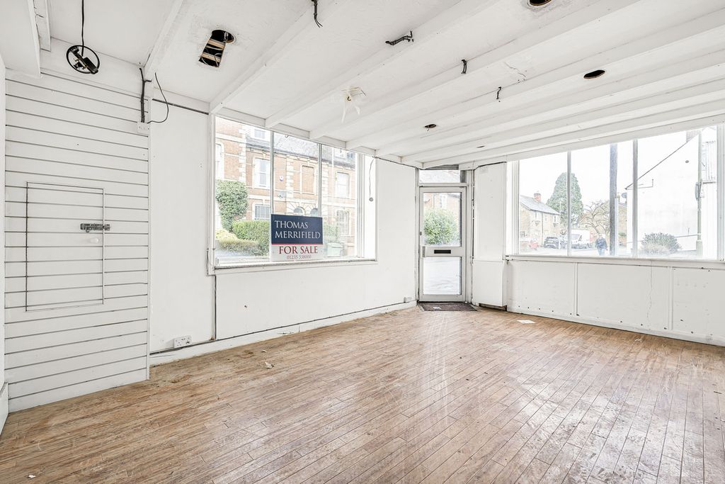 Property photo 2 of 29