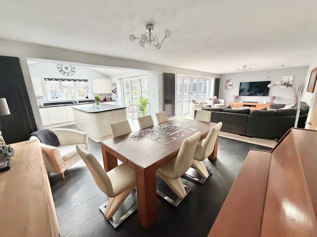 Property photo 2 of 27 Whatsapp Image 2026-01-06 At 15.59.501