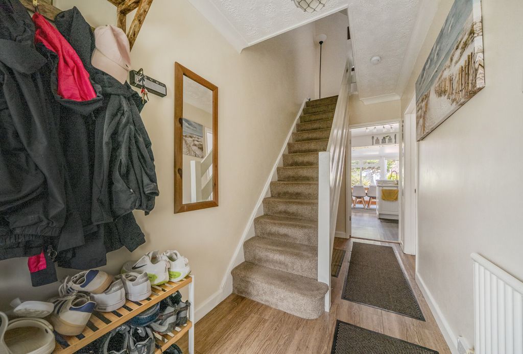 Property photo 2 of 22 1495535-16-6A5F85...