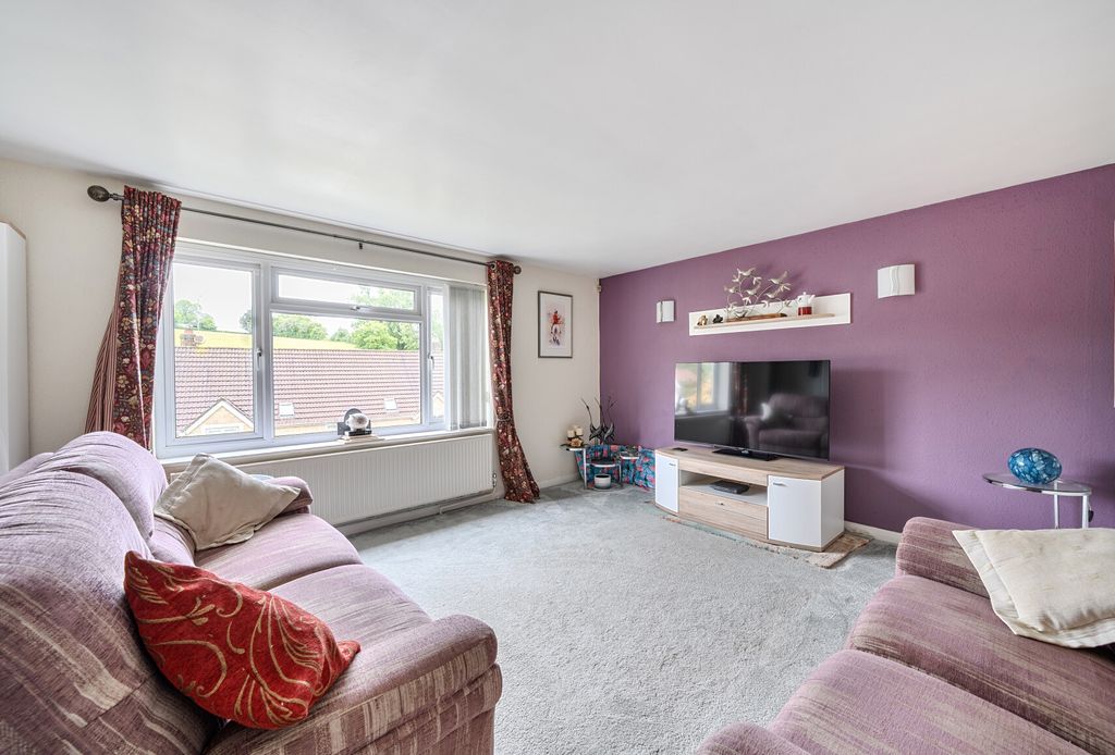 Property photo 2 of 23 1477009-10-6A2Ac1...