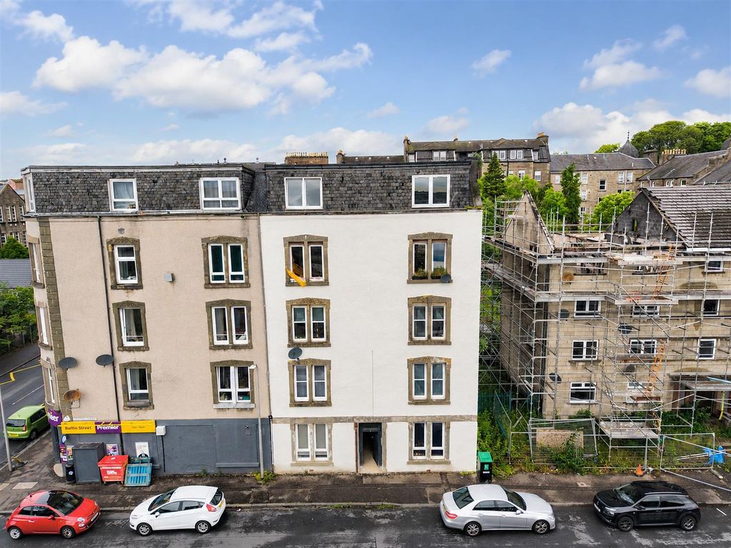 Property photo 1 of 15 71F Watson Street Dundee-2.Jpg