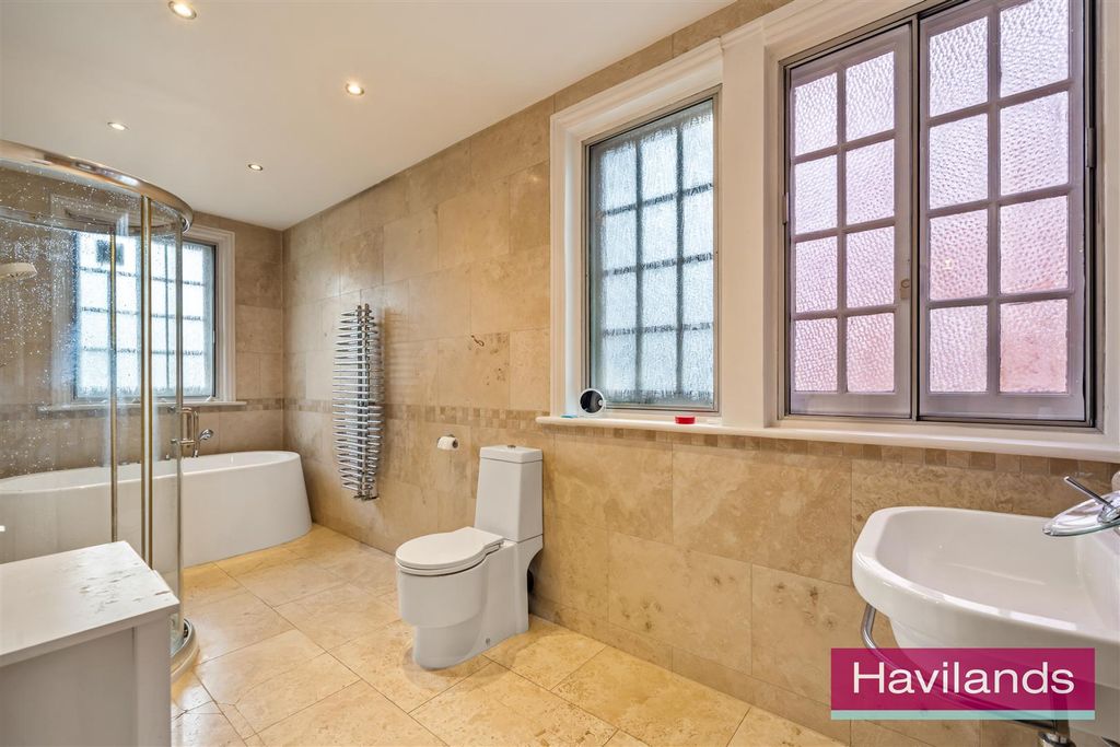 Additional image 18 of 6 bed semi-detached house for saleVillage Road, Enfield EN1