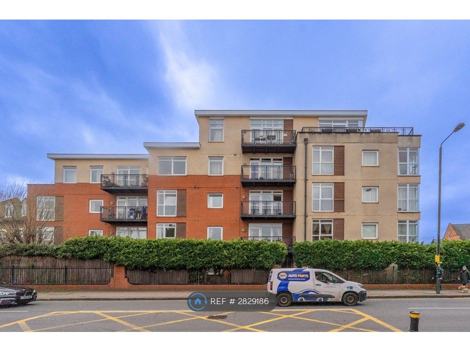 Property photo 1 of 25