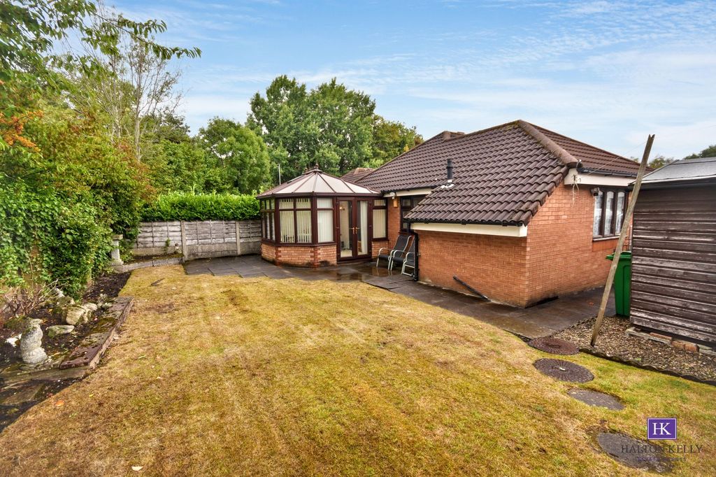 Property photo 2 of 19