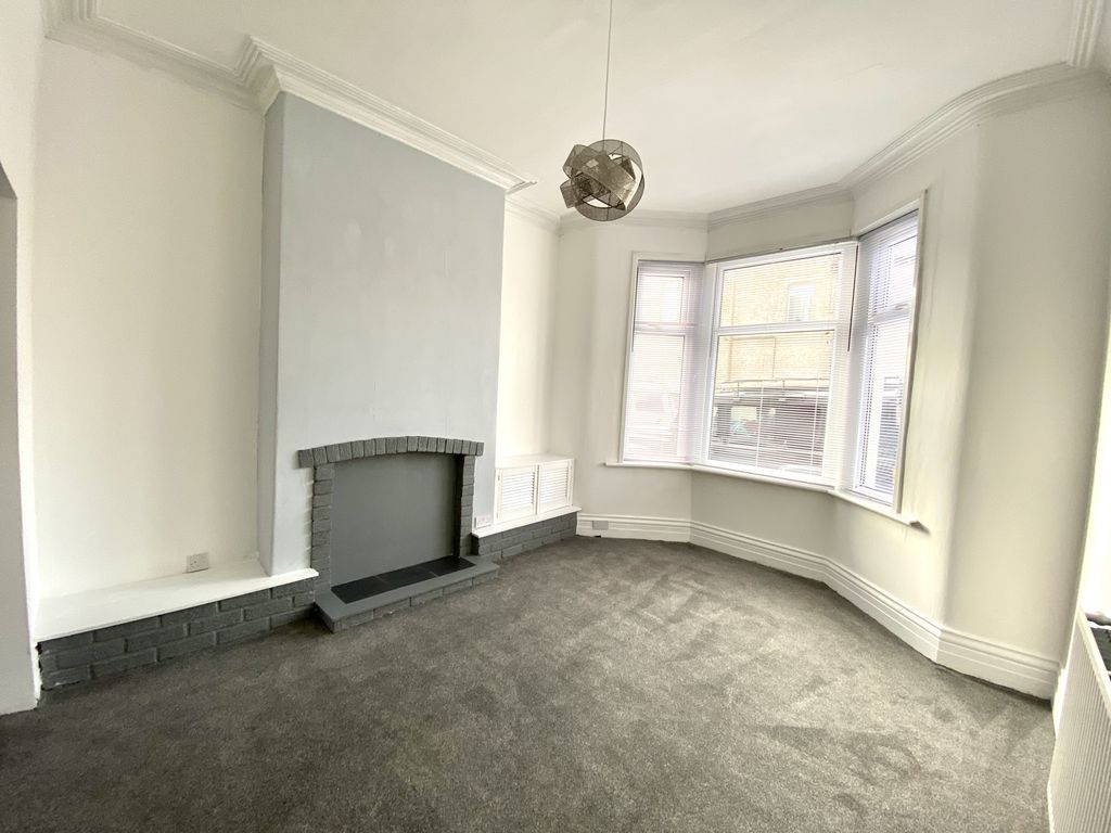 Property photo 2 of 16
