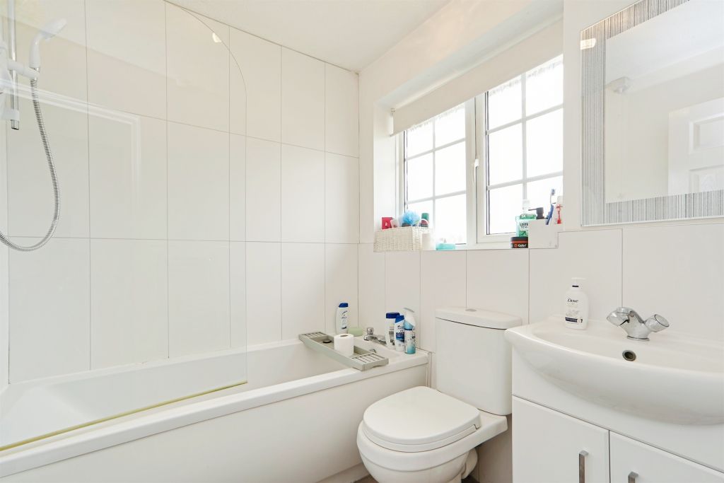 Property photo 3 of 11