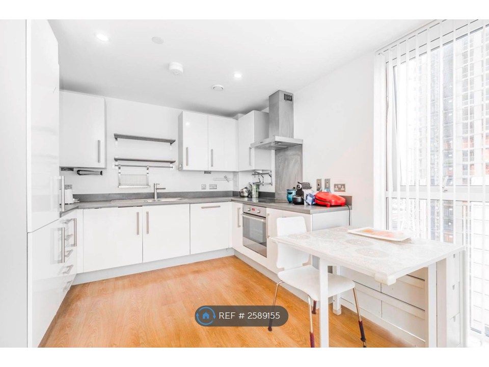 Property photo 2 of 13