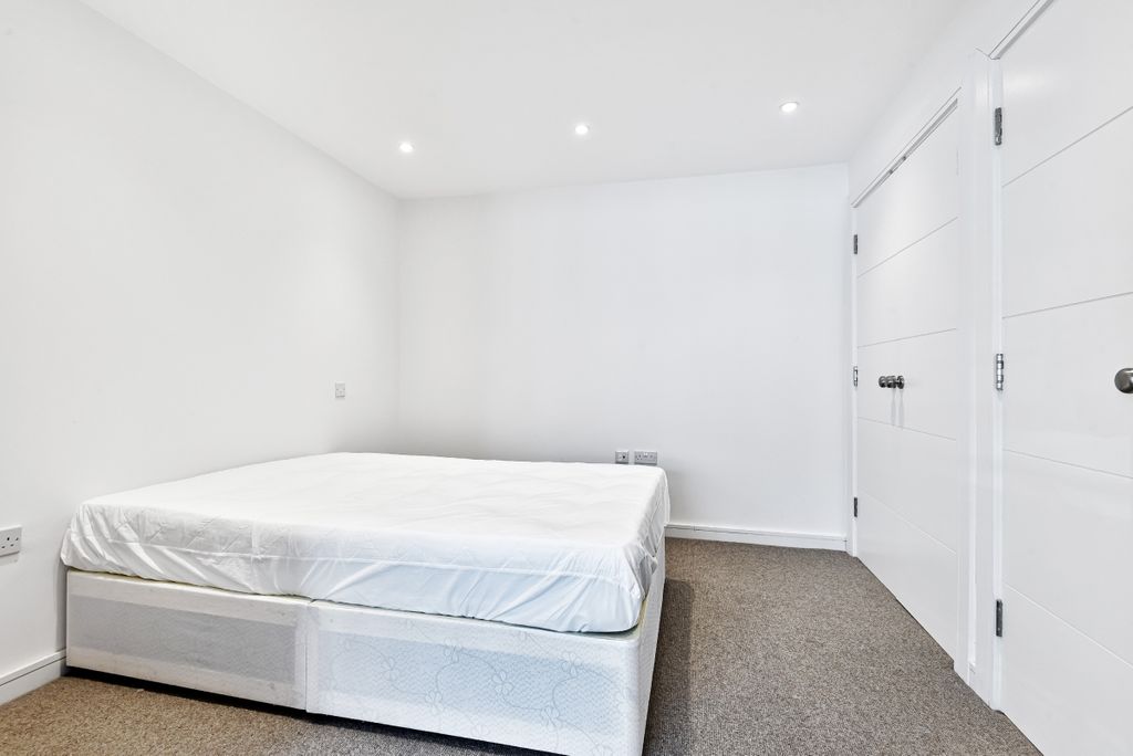 Property photo 3 of 7 602937 (5)
