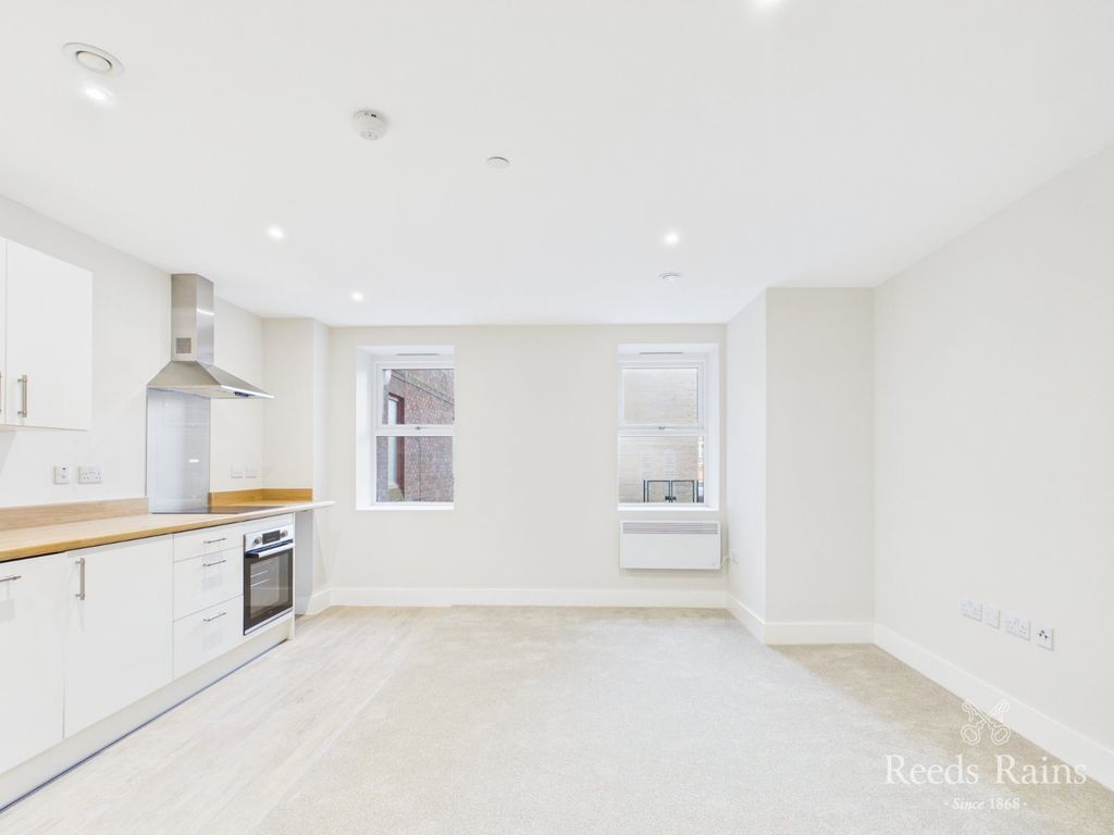 Property photo 3 of 15 Open Lounge/Kitchen