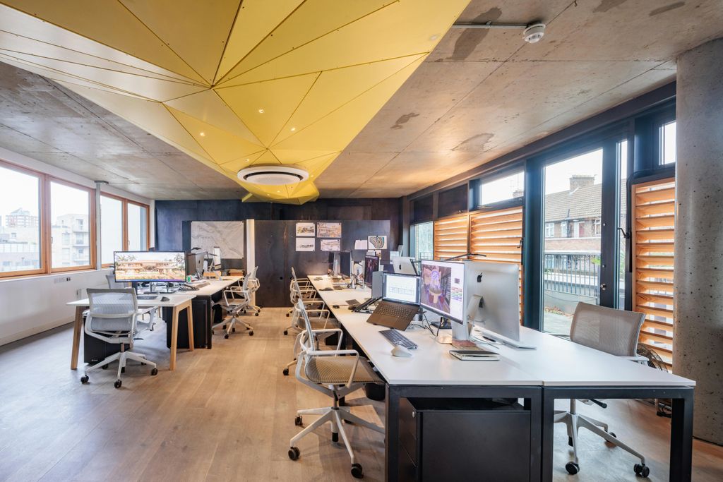 Property photo 3 of 9 DL-Rhe-Officeinteriors-9055-Online.Jpg
