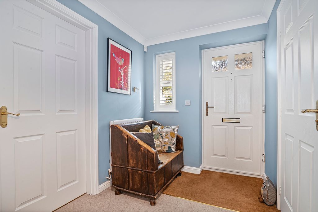 Property photo 3 of 24