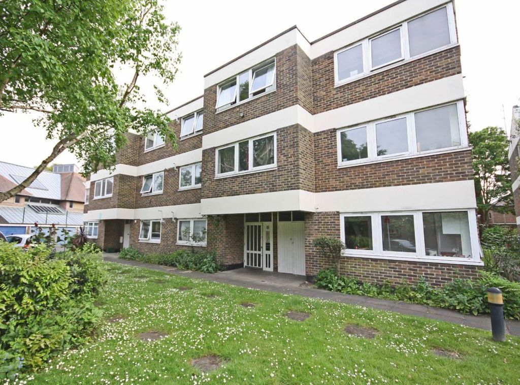 Property photo 1 of 5