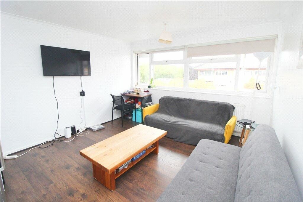 Property photo 2 of 4