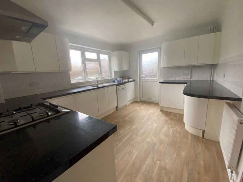 Property photo 3 of 20 Photo 19