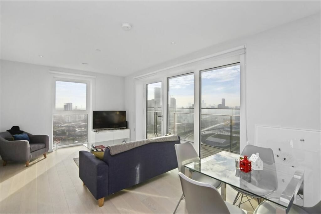Property photo 1 of 16 (Main)