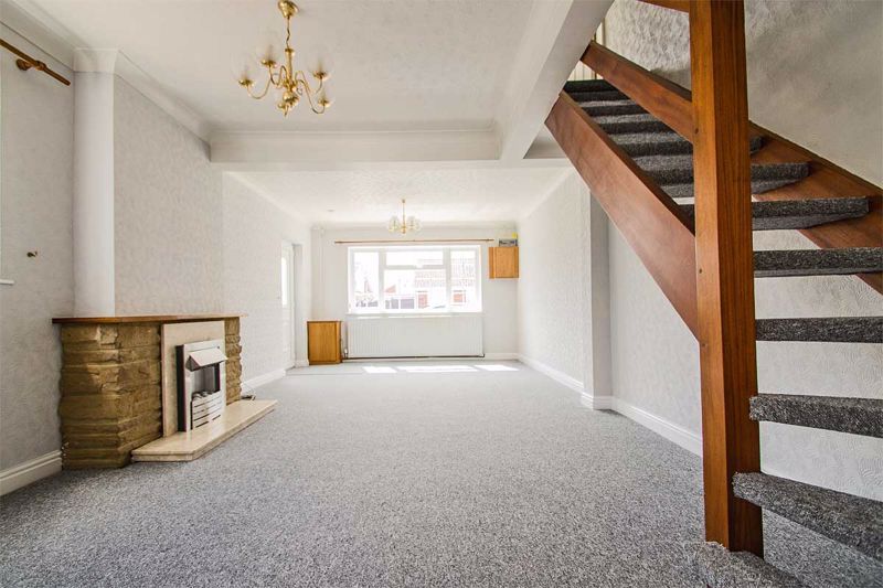 Property photo 2 of 12 Photo 7
