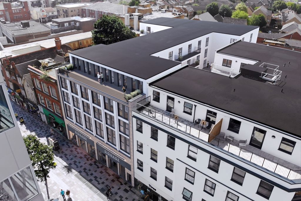 Property photo 1 of 25